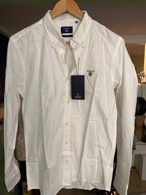 Gant White Button-Down Oxford Shirt with Chest Logo, NWT